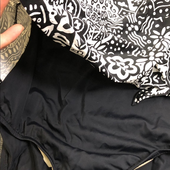 Maxine of Hollywood Floral Swimsuit with Attached Top (S2) - Picture 3 of 6